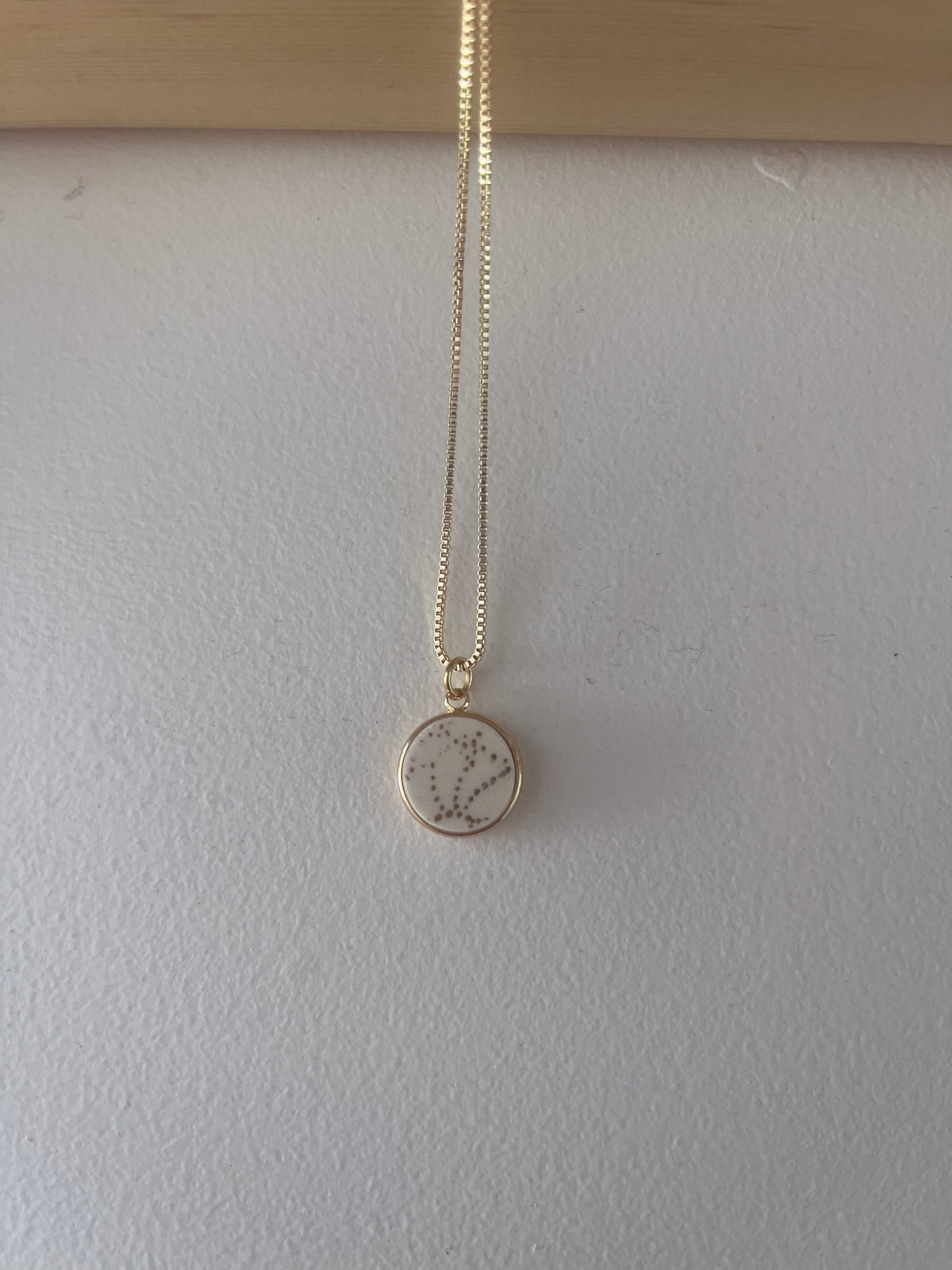 Small Gold China Plate Pendant Necklace
